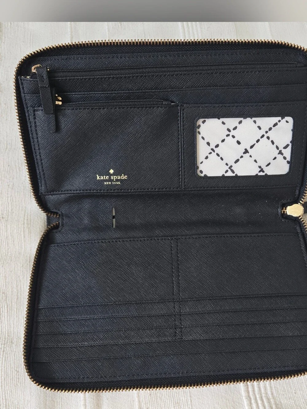 Kate Spade Talla Laurel Large Travel Wallet Clutch Zip Organazer Black Leather